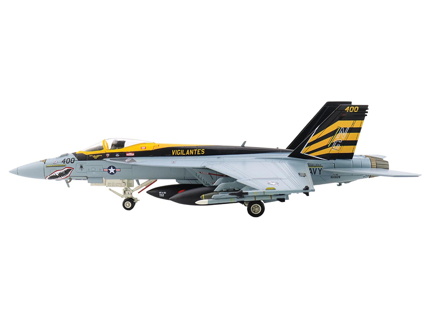 Boeing F/A-18E Super Hornet Fighter Aircraft "166828 VFA-151 Vigilantes USS Lincoln" (2021) United States Navy "Air Power Series" 1/72 T&y Diecast Model by Hobby Master