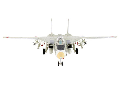 Grumman F-14A Tomcat Fighter Aircraft "VFA-124 Gunfighters" (1978) United States Navy "Air Power Series" 1/72 T&y Diecast Model by Hobby Master