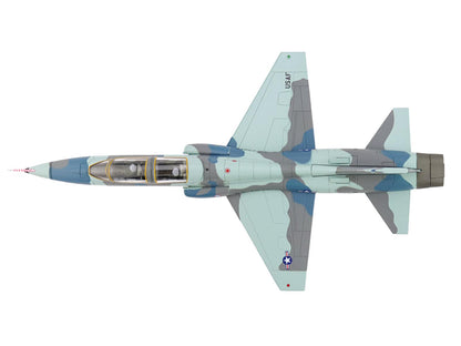 Northrop AT-38B Talon Aircraft "63-8172 479th TTW LIFT Trainer NASA" (1980s) United States Air Force "Air Power Series" 1/72 T&y Diecast Model by Hobby Master