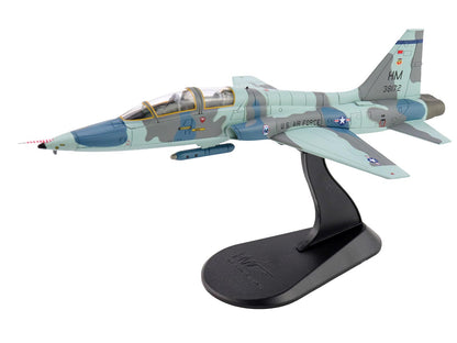 Northrop AT-38B Talon Aircraft "63-8172 479th TTW LIFT Trainer NASA" (1980s) United States Air Force "Air Power Series" 1/72 T&y Diecast Model by Hobby Master