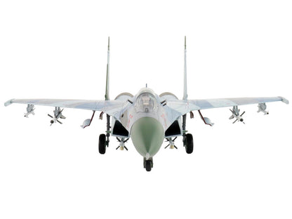 Sukhoi Su-27 Flanker-B Fighter Aircraft "Red 36 Barents Sea 941st IAP" (1987) Soviet Air Force "Air Power Series" 1/72 Diecast Model by Hobby Master