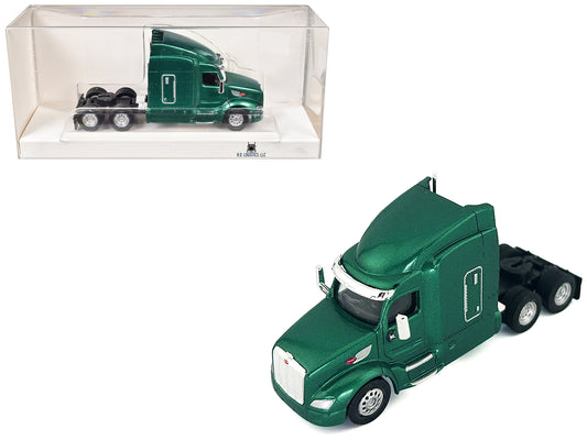 Peterbilt 579 Sleeper Cab Green Metallic 1/87 (HO) Plastic Model Car by HO Logistics T&y