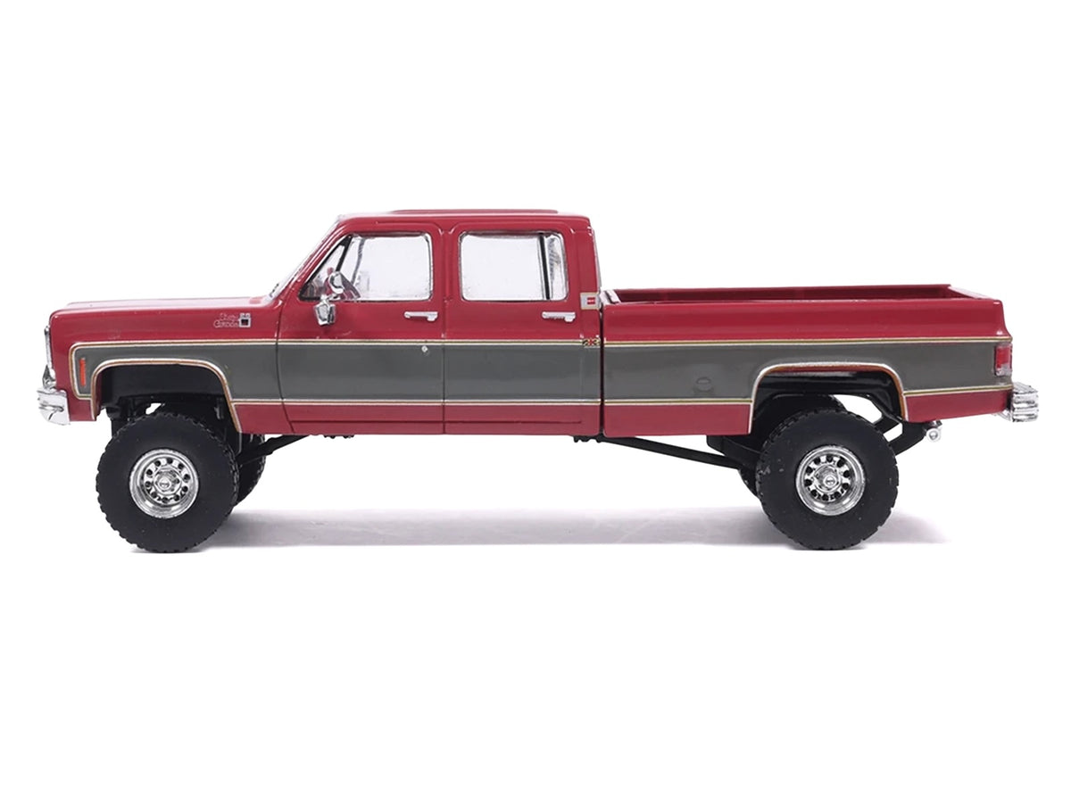 1977 GMC Sierra Grande K2500 Wideside Crew Cab Pickup Truck Side Stripes 1/64