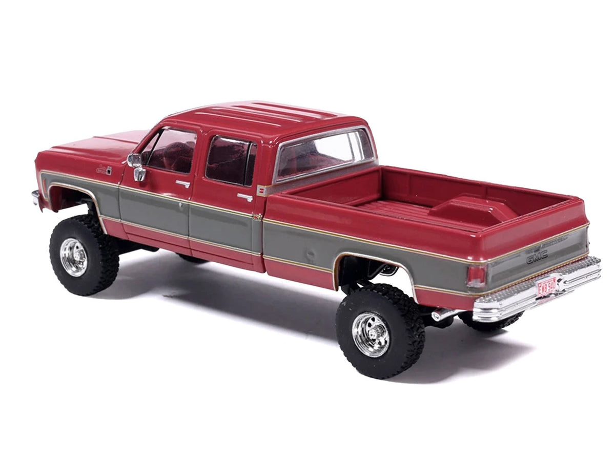 1977 GMC Sierra Grande K2500 Wideside Crew Cab Pickup Truck Side Stripes 1/64
