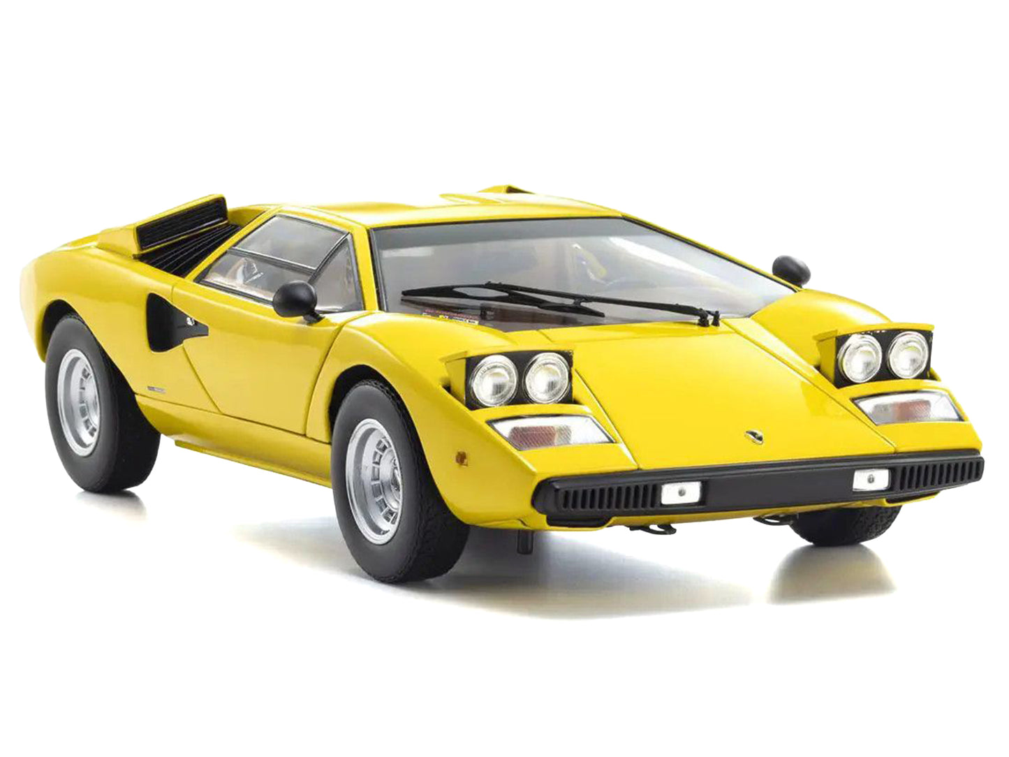 Lamborghini Countach LP 400 Yellow 1/18 Diecast Model Car by Kyosho