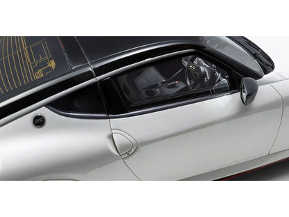 Nissan Fairlady Z NISMO RHD (Right Hand Drive) White with Black Top 1/18 Model Car by Kyosho