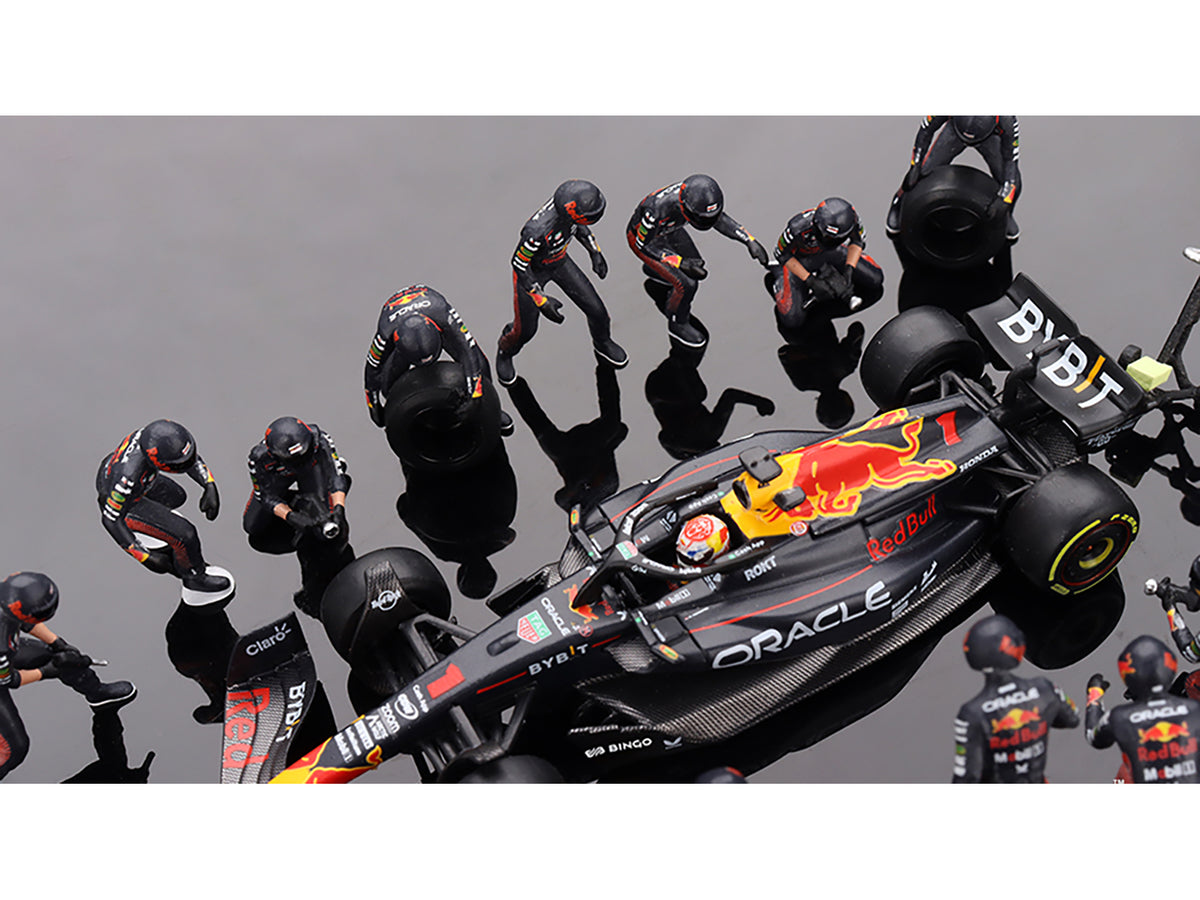 Red Bull RB19 #1 Max Verstappen Winner Formula 1/64 Diecast Model Car - Mini GT