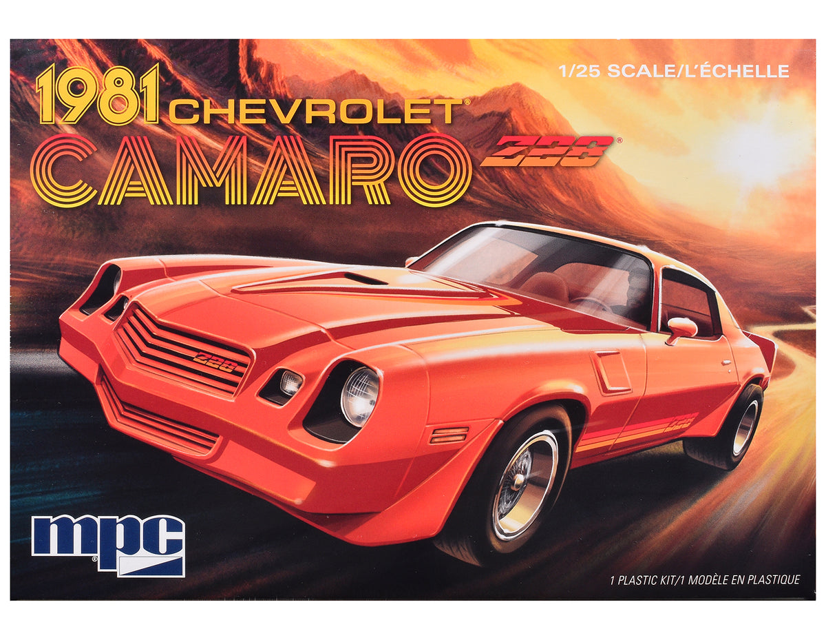 Skill 2 Model Kit 1981 Chevrolet Camaro Z28 1/25 Scale Model by MPC - AMT