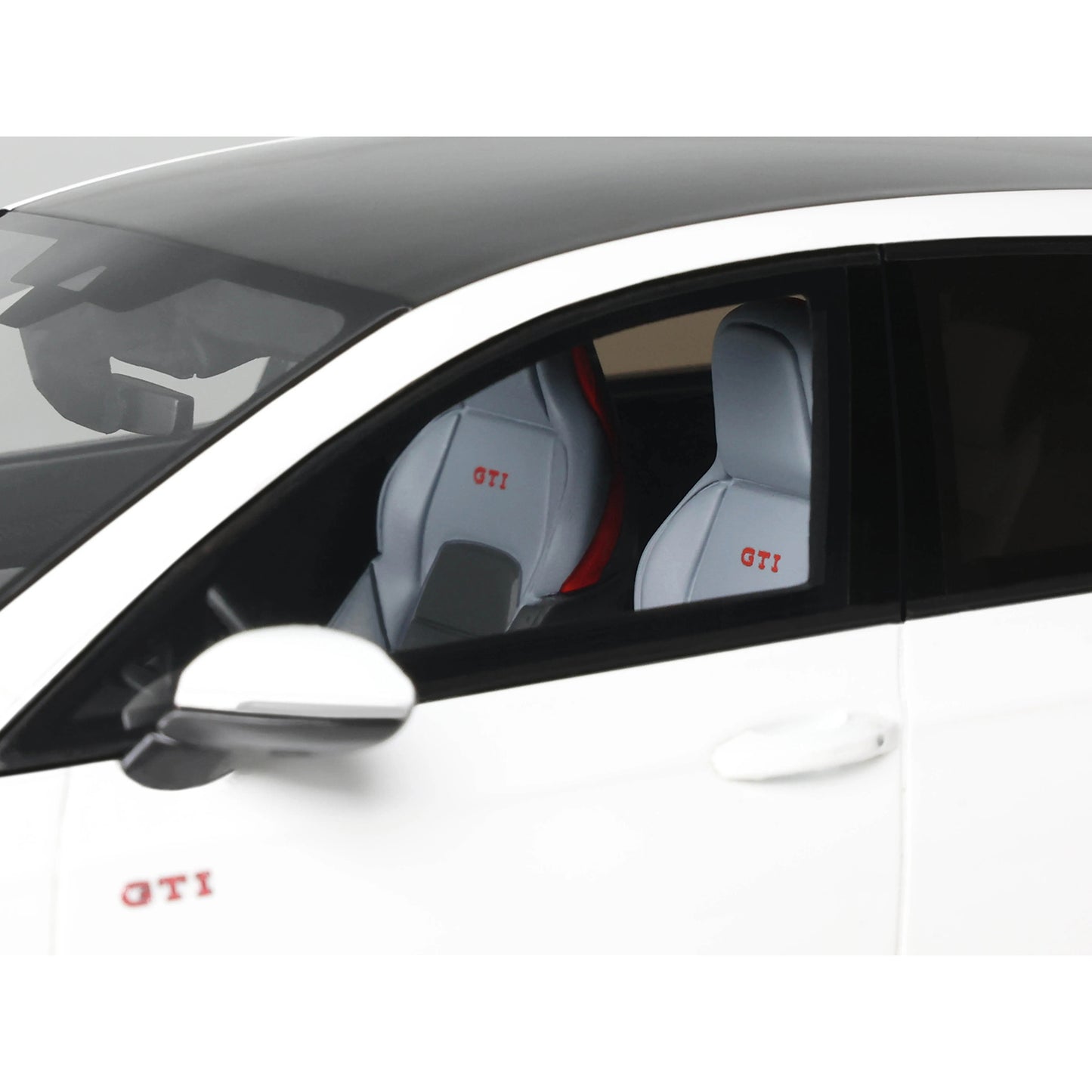 2024 Volkswagen Golf Mk.8 GTi Clubsport Pure White Limited Edition to 999 pieces Worldwide 1/18 Model Car by Otto Mobile T&y