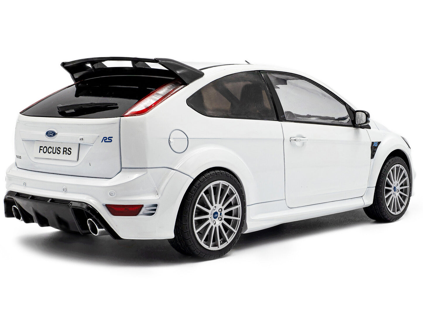 2009 Ford Focus RS MK2 Frozen White 1/18 Diecast Model Car by Solido