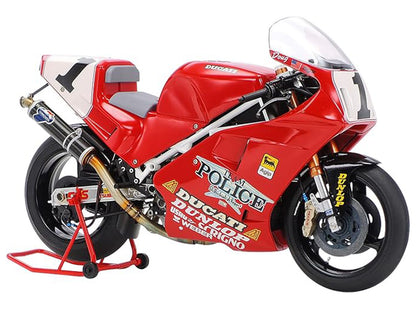 Model Kit Ducati 888 Superbike Racer Motorcycle 1/12 Scale Model by Tamiya