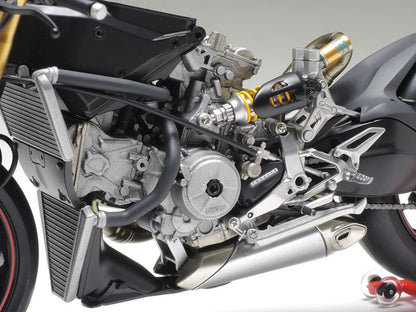 Model Kit Ducati 1199 Panigale S Motorcycle 1/12 Scale Model by Tamiya