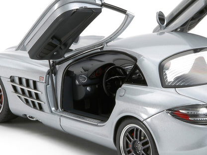 Model Kit Mercedes-Benz SLR McLaren 722 Edition 1/24 Scale Model by Tamiya