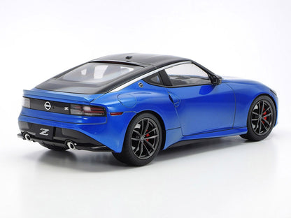 Model Kit Nissan Fairlady Z (RZ34) 1/24 Scale Model by Tamiya