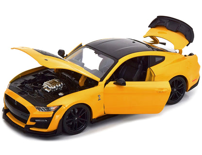 Maisto 2020 Ford Mustang Shelby GT500 Yellow with Black Top "Special Edition" 1/18 Diecast Model Car by <h2>2020 Maisto</h2> <p>High-quality perfect for collectors and enthusiasts. Features detailed i