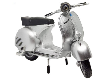 Vespa 150 GS Silver Metallic 1/12 Diecast Motorcycle Model - New Ray